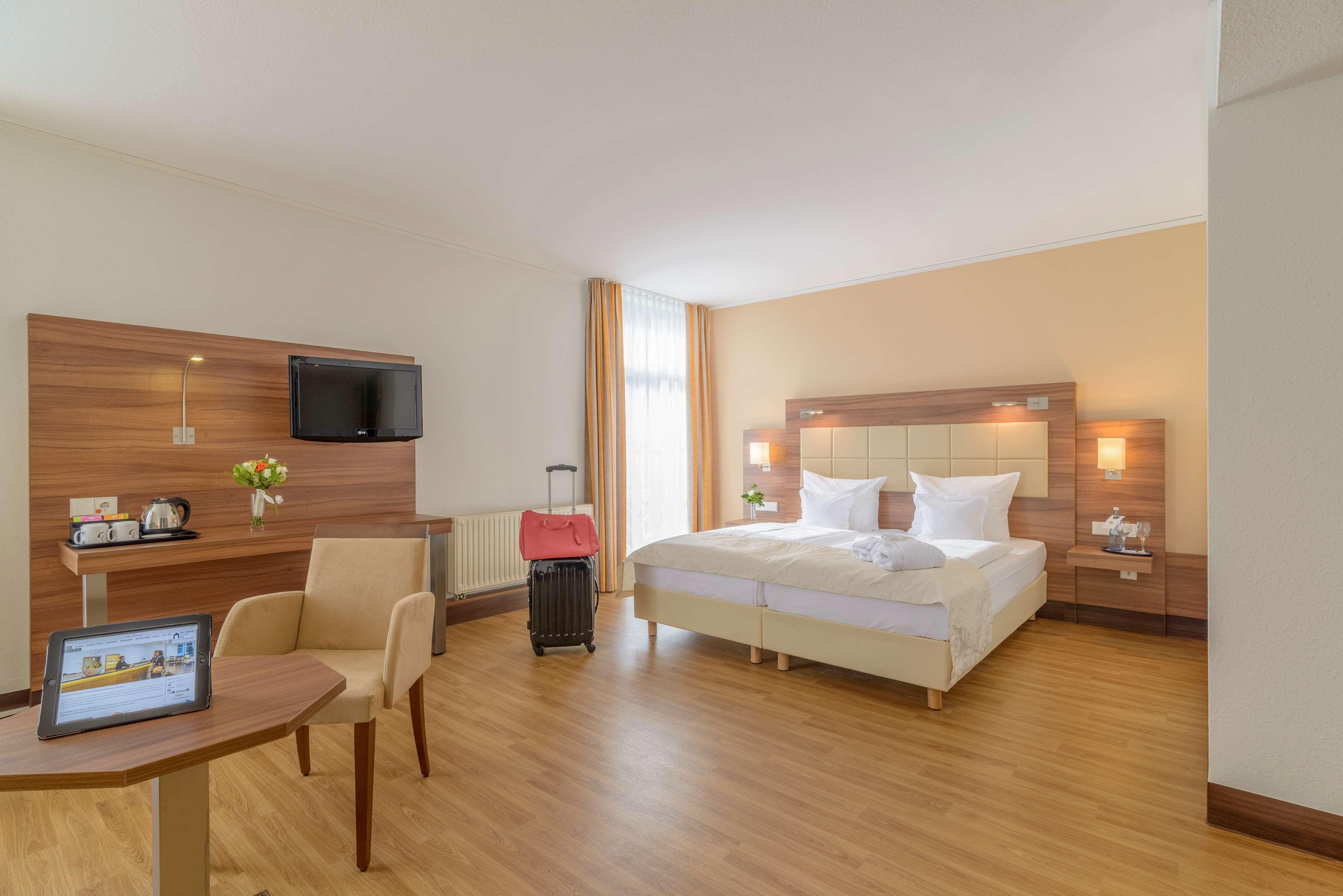 Best Western Plus Hotel Am Schlossberg Nuertingen Dış mekan fotoğraf
